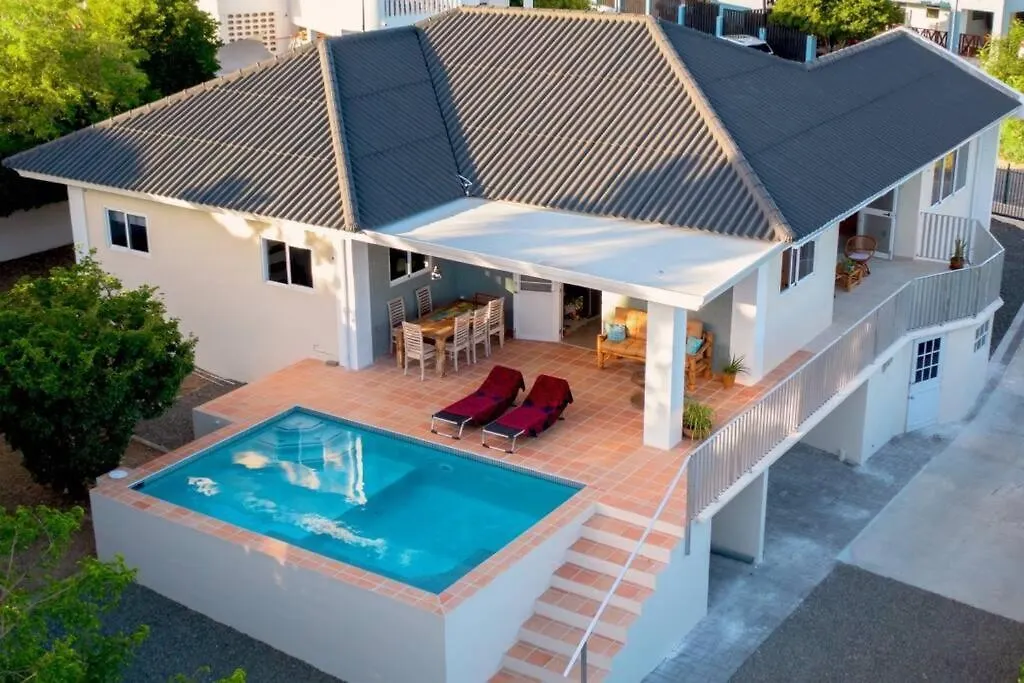 Apartment Sunny & Breezy, Tropical 3 Bedroom Villa With Pool Willemstad Curacao
